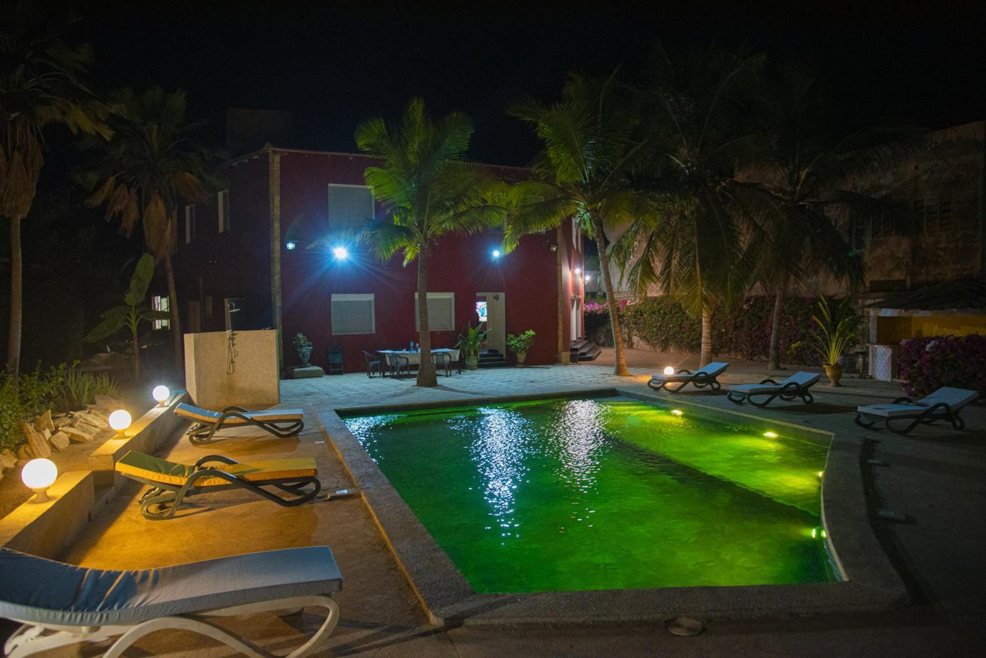 Chambres D'Hotes Villa Luciana Saly Exterior foto